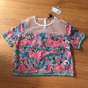 Floral Embroidery Mesh Crop Top